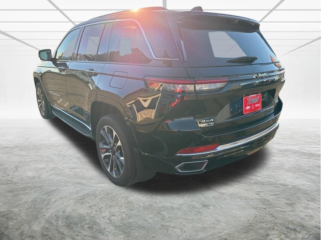 2022 Jeep Grand Cherokee Overland