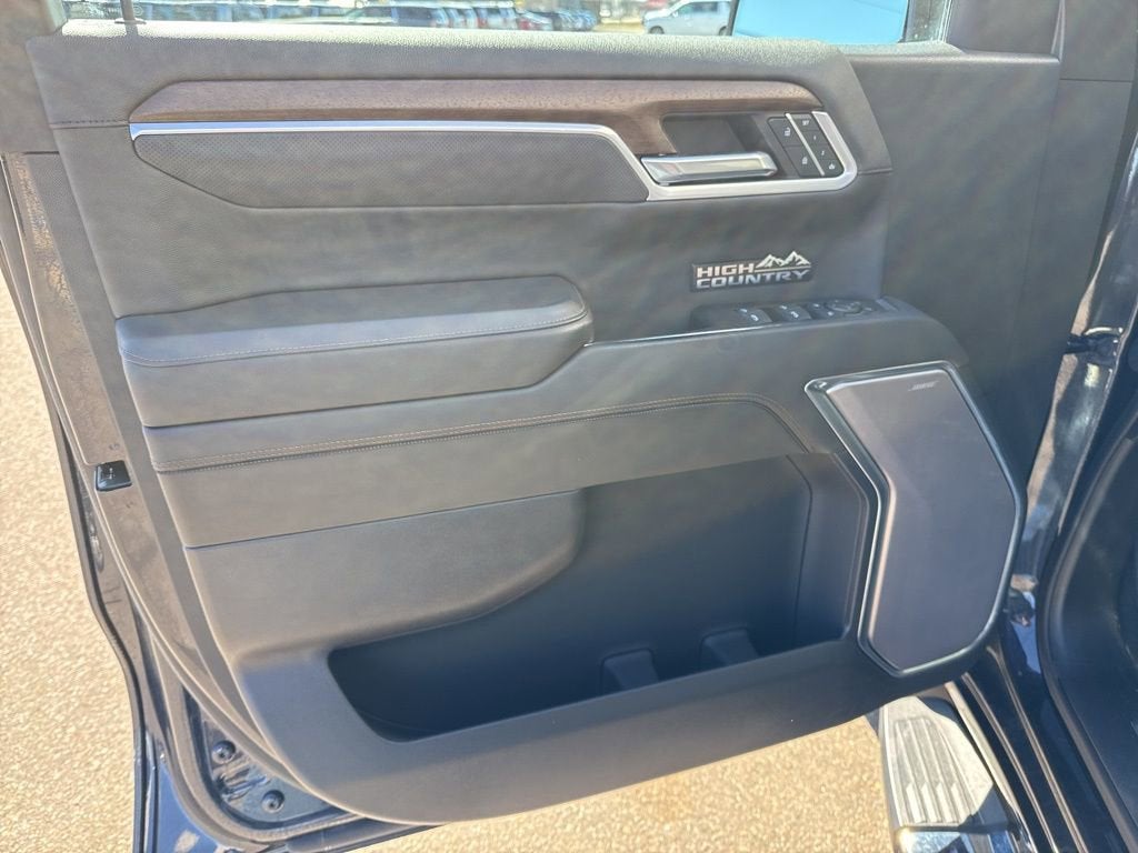 2022 Chevrolet Silverado 1500 High Country