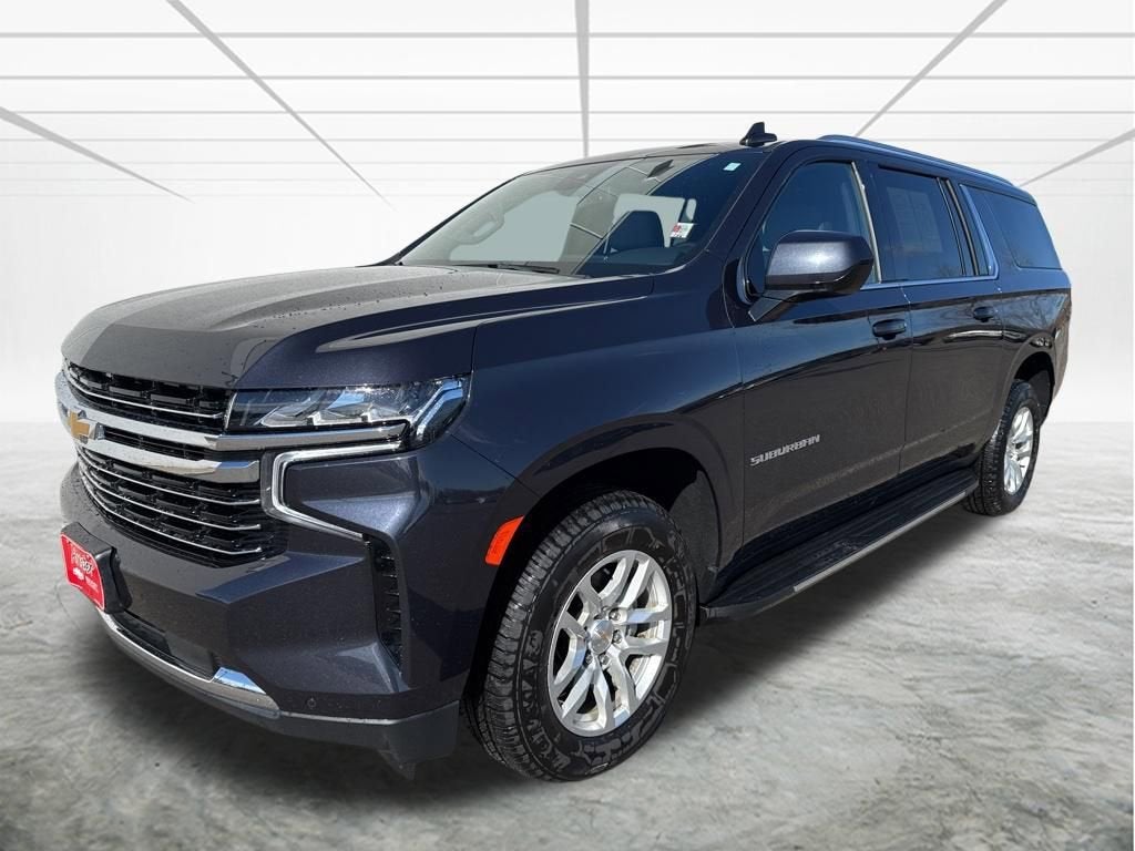 2023 Chevrolet Suburban LT