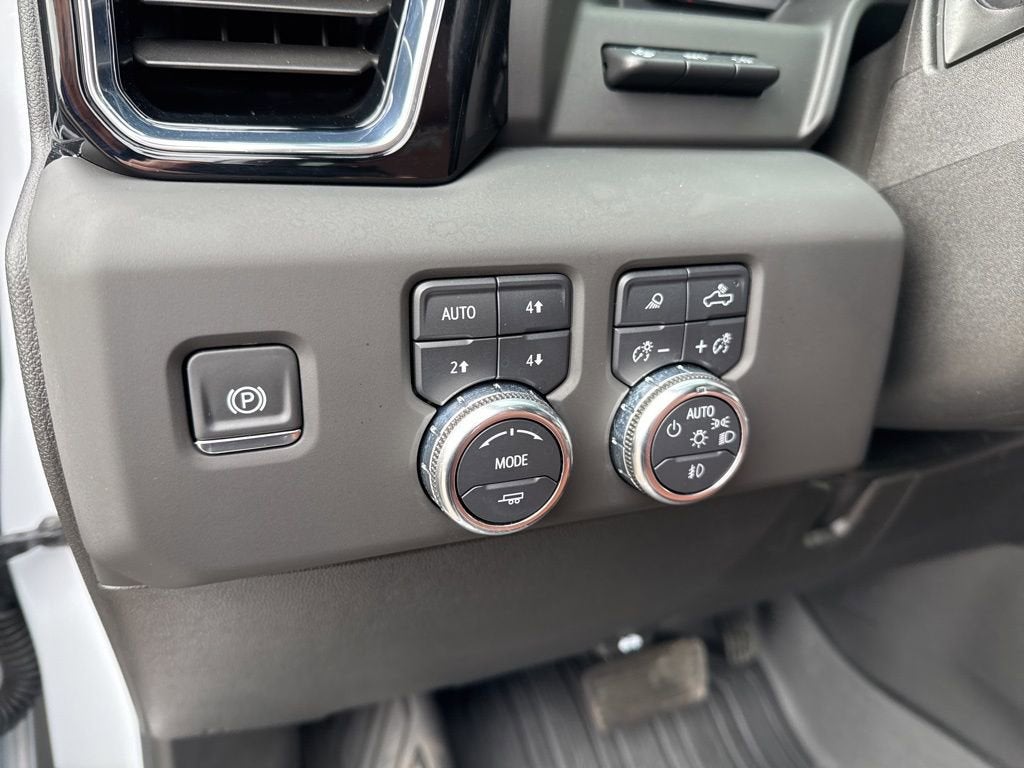 2025 GMC Sierra 3500 HD Denali Ultimate