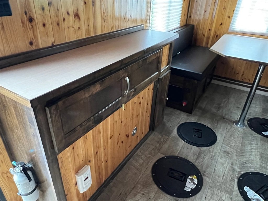 2020 FISH HOUSE BLACK BEAR FISH HOUSE FISH HOUSE