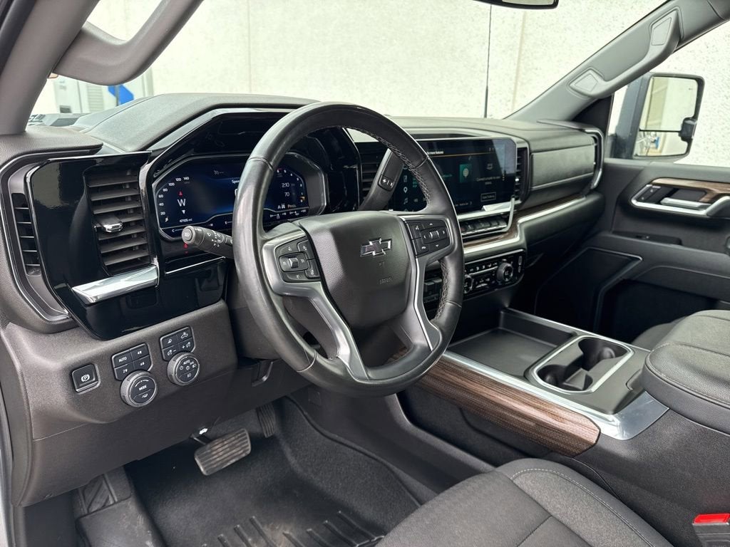 2025 Chevrolet Silverado 3500 HD LT