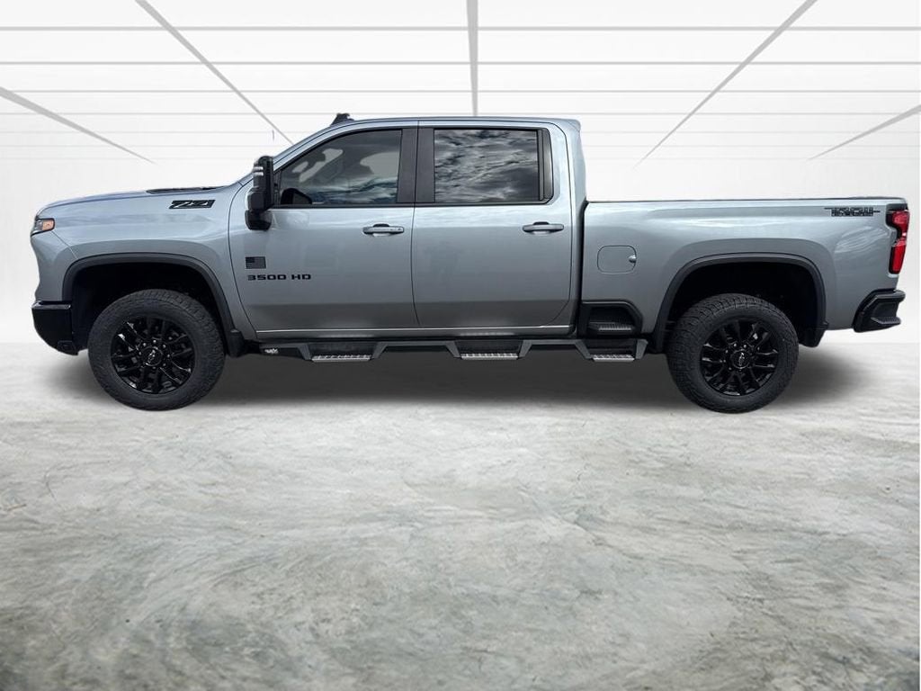 2025 Chevrolet Silverado 3500 HD LT
