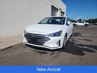 2020 Hyundai Elantra SE