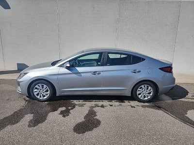 2020 Hyundai Elantra SE