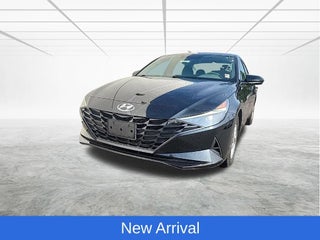 2021 Hyundai Elantra SE