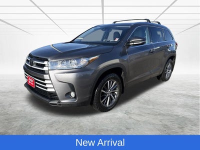 2018 Toyota Highlander SE