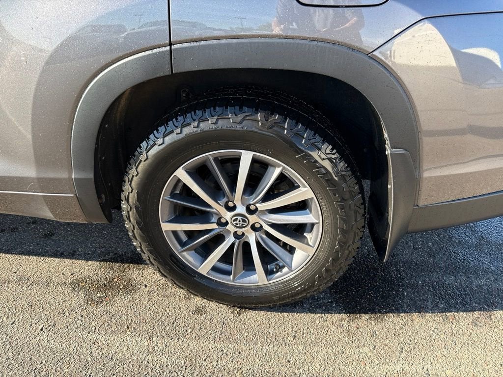 2018 Toyota Highlander SE