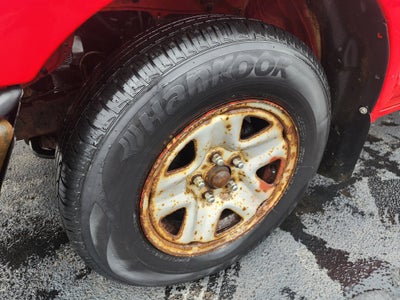 2003 Toyota Tacoma BASE